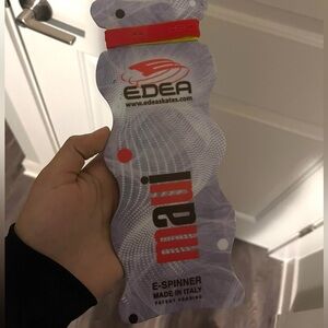 COPY - Edea Skating E-Spinner